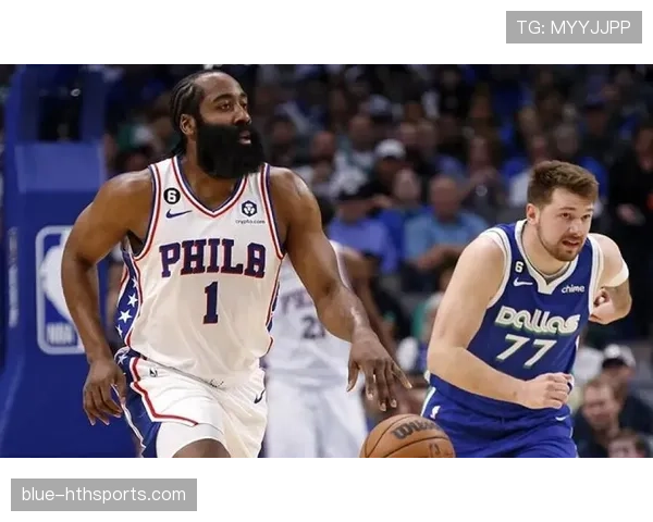 哈登这自律程度，凌晨四点健身房打卡跟闹着玩似的