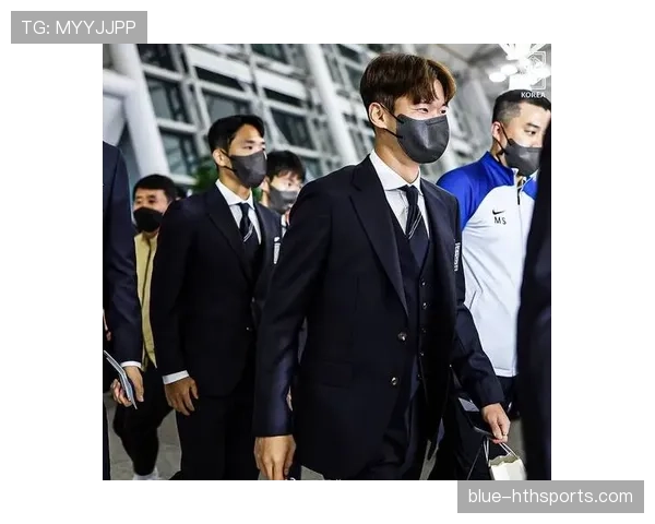 孙兴慜家冰箱里塞满泡菜，训练完直接啃生蒜配蛋白粉